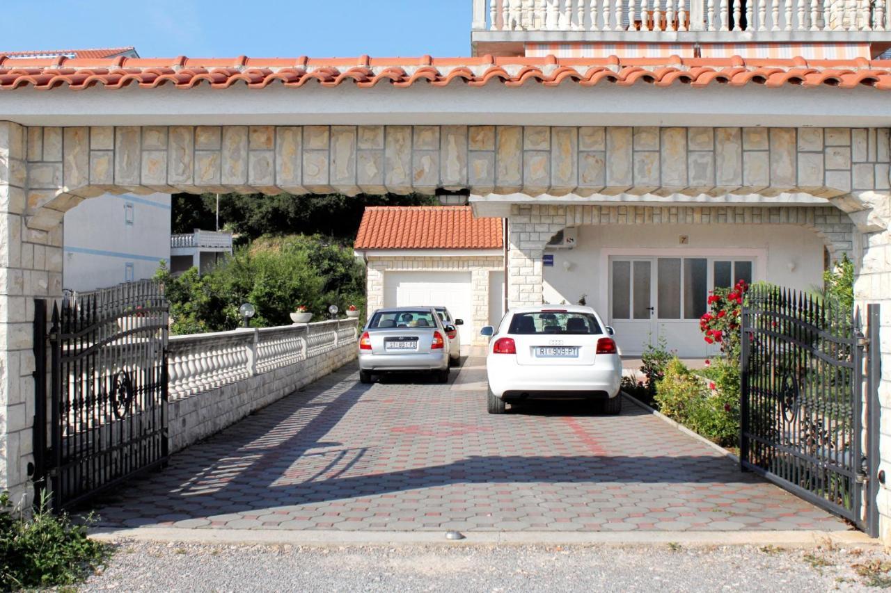 Apartments With A Parking Space Crikvenica - 5589 Extérieur photo